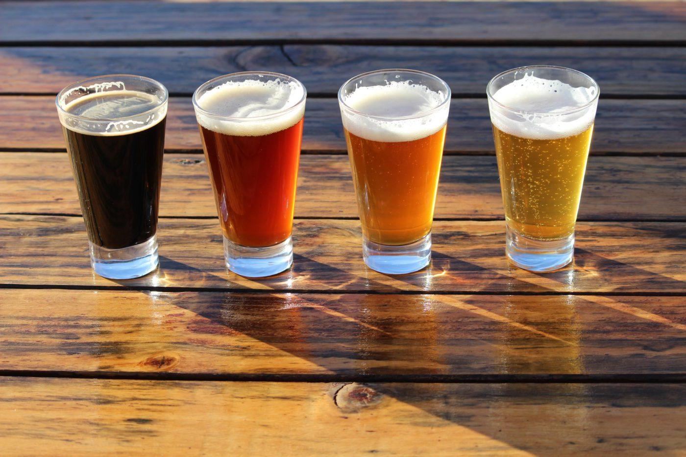 Enemmistö suomalaisista keventäisi alkoholiverotusta matkustajatuonnin vähentämiseksi