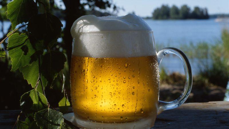 Olut on paras kesäinen panimojuoma – lonkeron suosio vahvassa nousussa